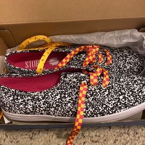 Keds Nickelodeon Edition Sneakers Size 6